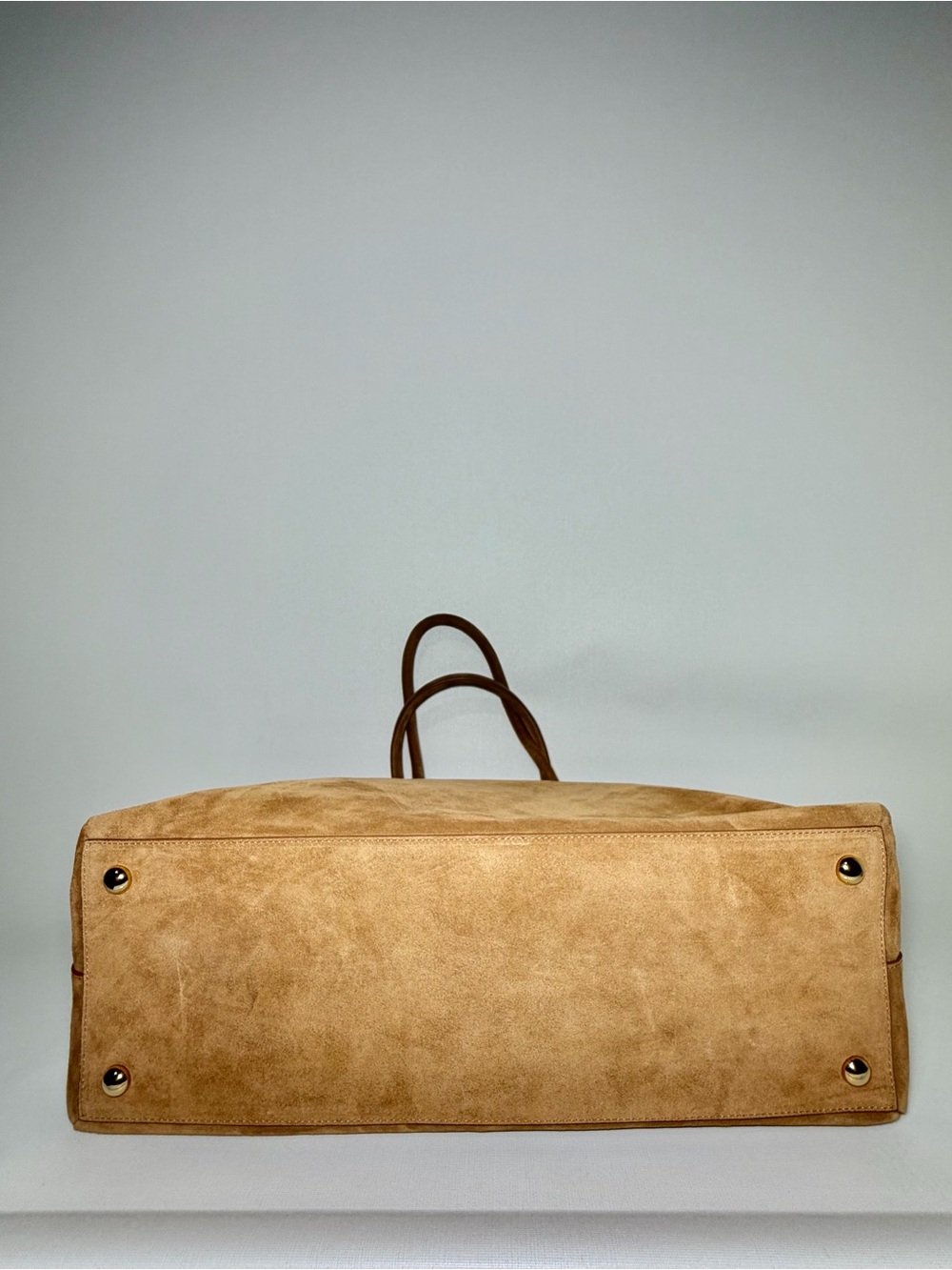 Reformation
Oversized Seraphina Suede Tote - Picture 4 of 8